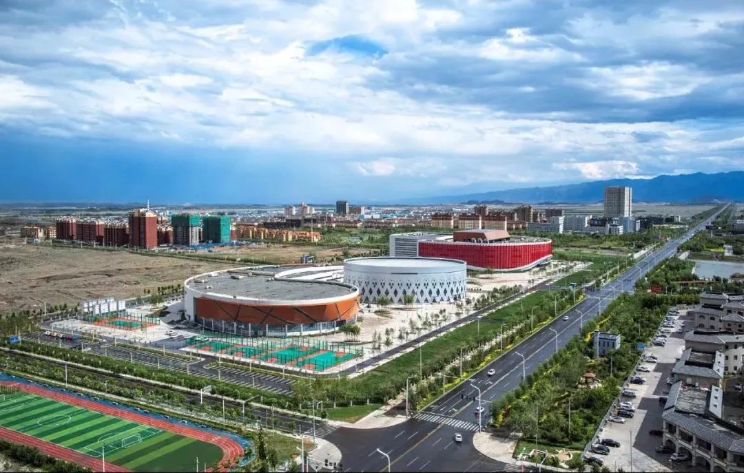 博尔塔拉蒙古自治州全民健身中心、文化艺术中心.jpg